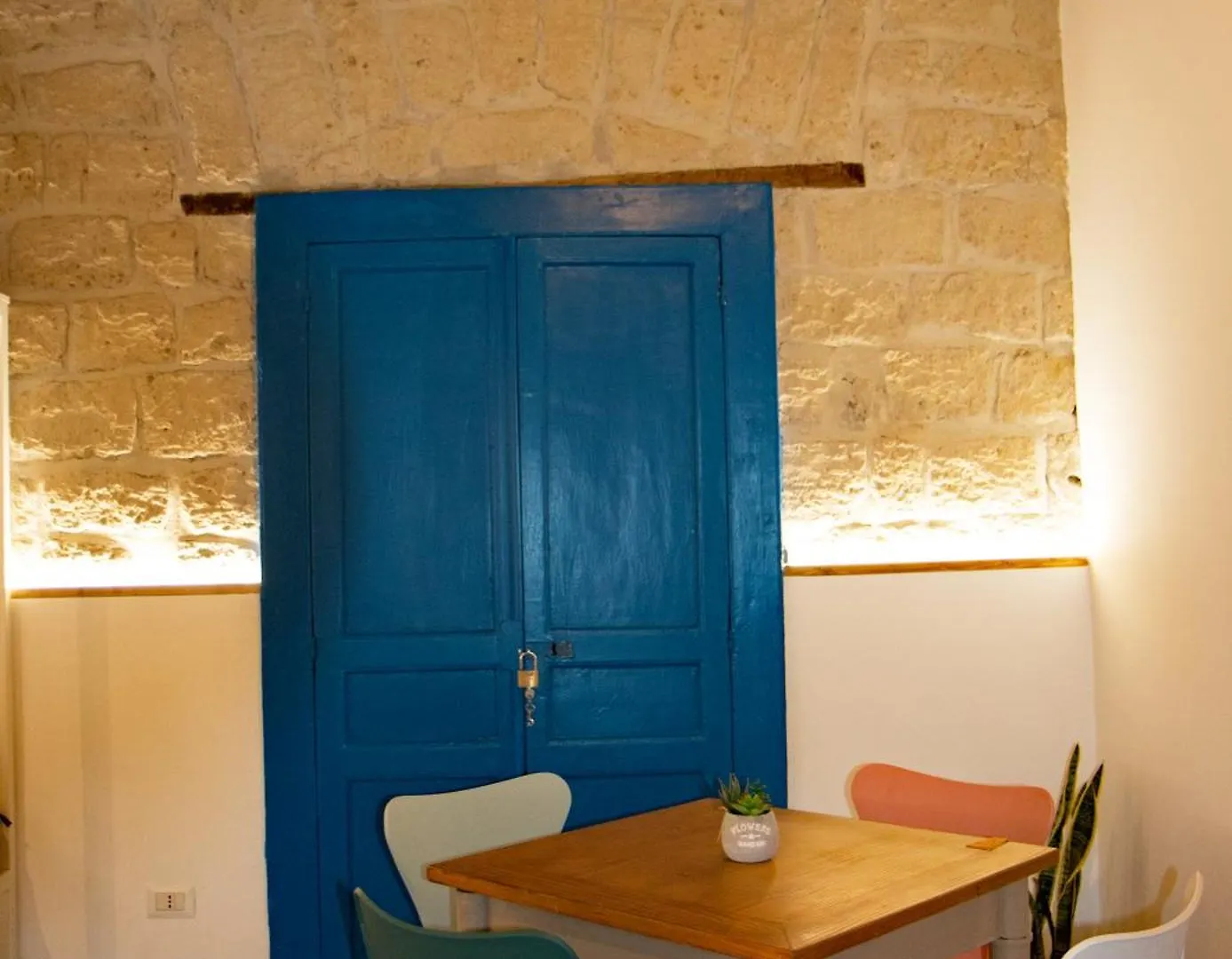 Appartamento Montesantini House Napoli